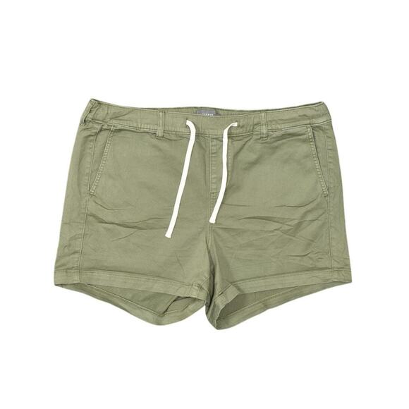 Torrid Women's Green Chino Shorts Plus Size 2 Cotton Blend Solid Drawstring - Picture 1 of 7